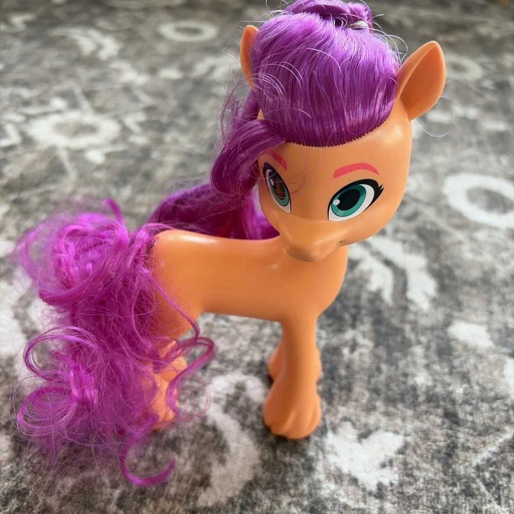 3 Little Pony PoniesShining Adventures Hitch Trailblazer Sunny Starscout  6